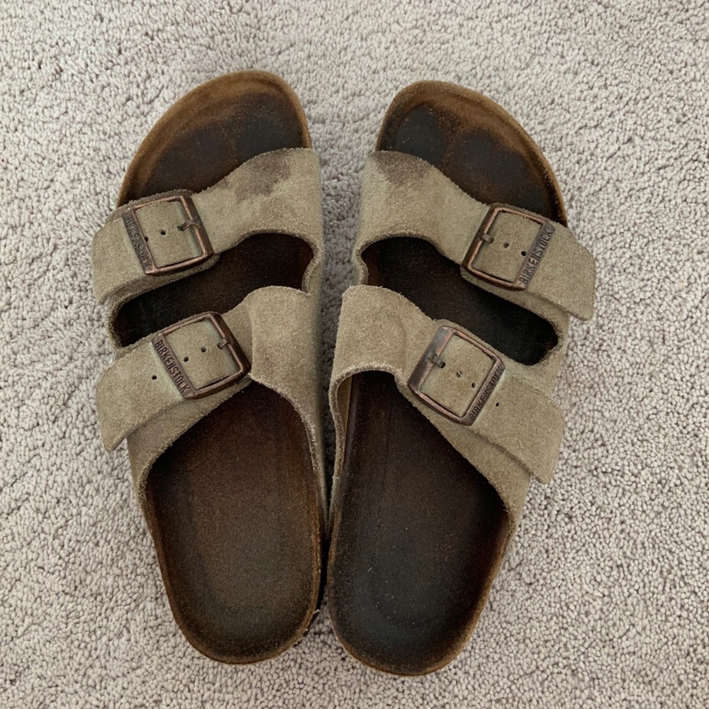Arizona Birkenstock’s Size 39